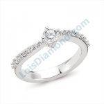 Lois Diamond YANLARI TAŞLI TEK TAŞ PIRLANTA YÜZÜK 0.40 CARAT LOİS DİAMOND YT1040