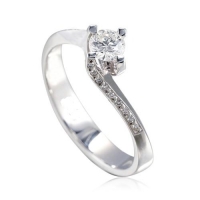 Lois Diamond 0.35ct G COLOR KENAR TAŞLI TEKTAŞ PIRLANTA YÜZÜK YT1041