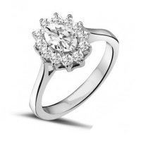 Lois Diamond 1.00ct OVAL PIRLANTA YANLARI TAŞLI TEKTAŞ YÜZÜK YT1055